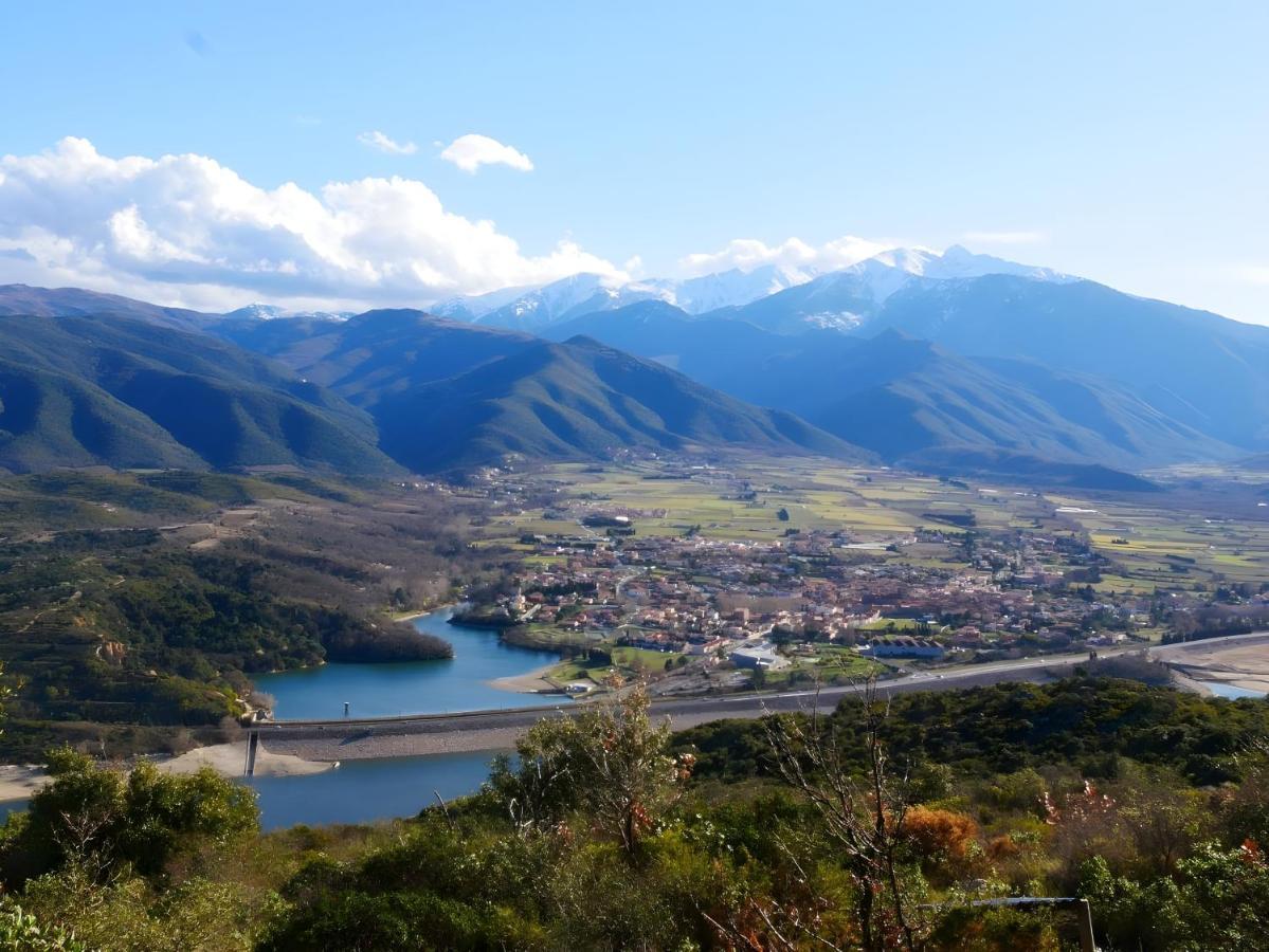Yourte Contemporaine Avec Magnifique Vue Sur Les Montagnes Rigarda エクステリア 写真